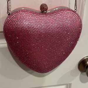 Pink Heart-Shaped Crystal Clutch